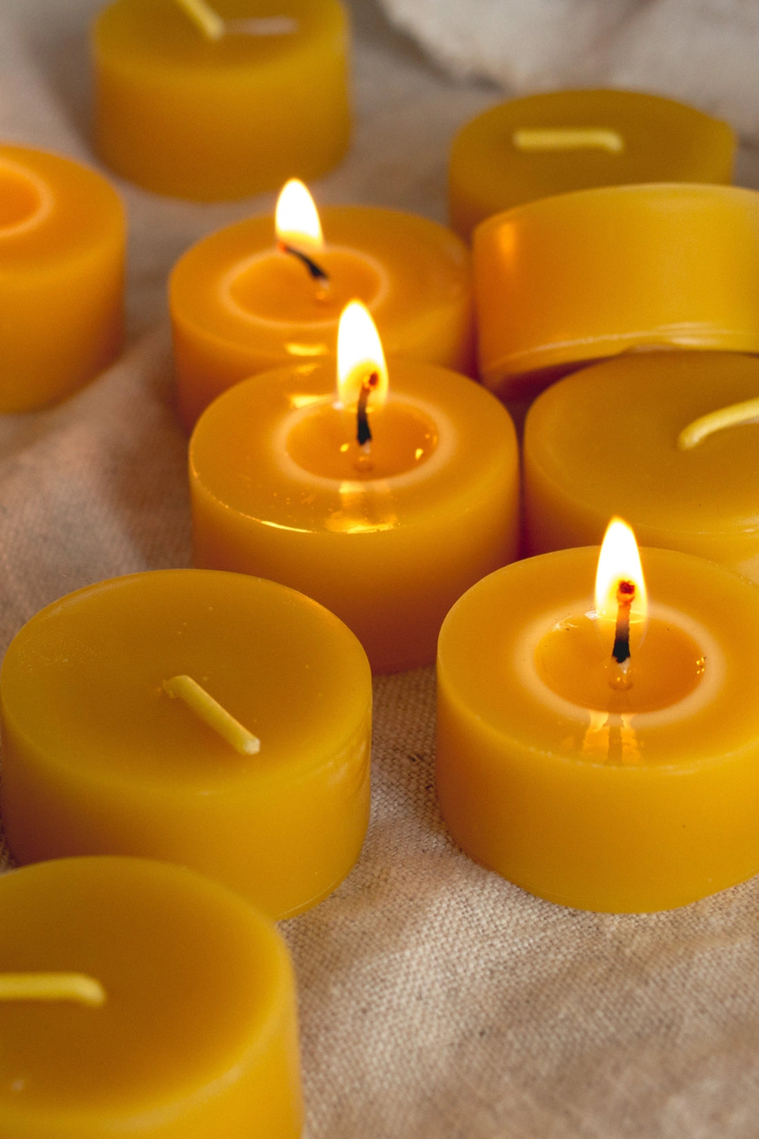 Beeswax Tealights (16pk) by Goldrick