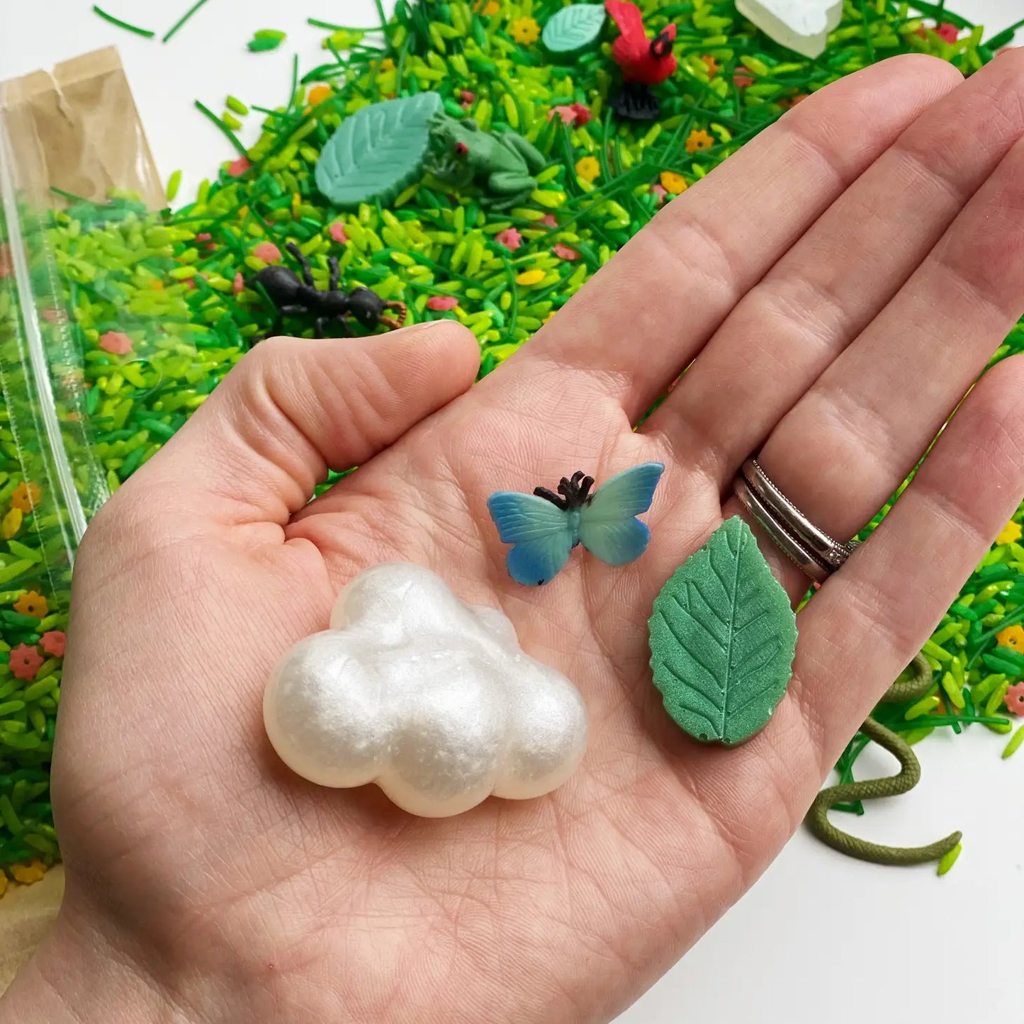 Taylored Toys Mini Sensory Kit - Spring Garden