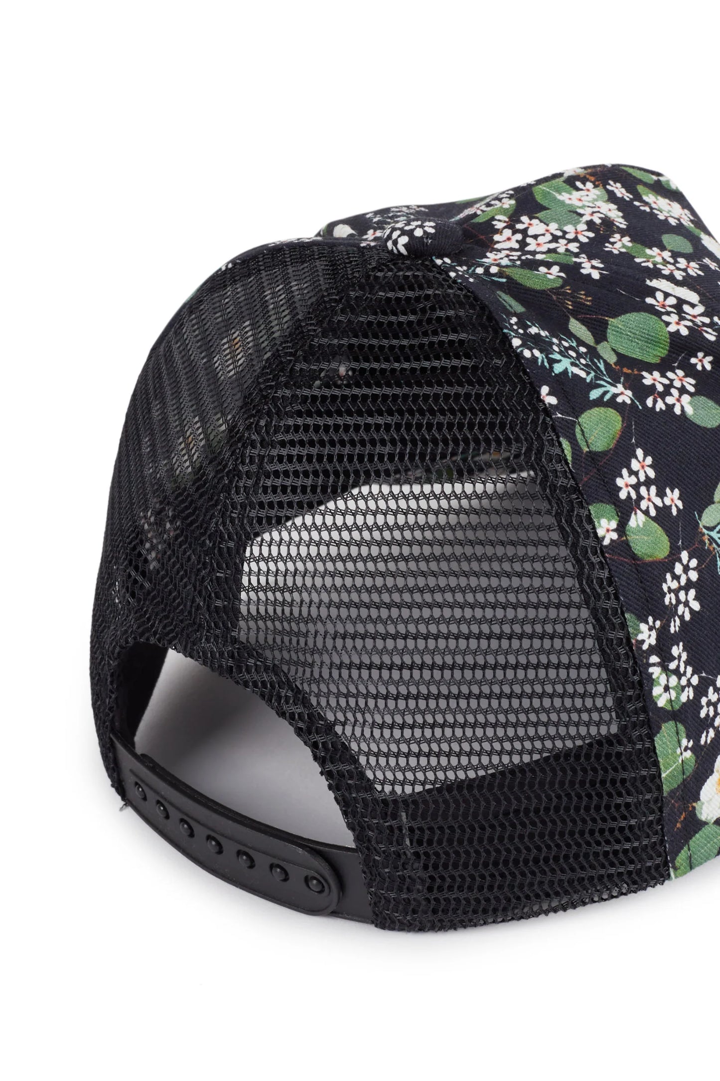 Wolf & Rita Inácio Black Garden