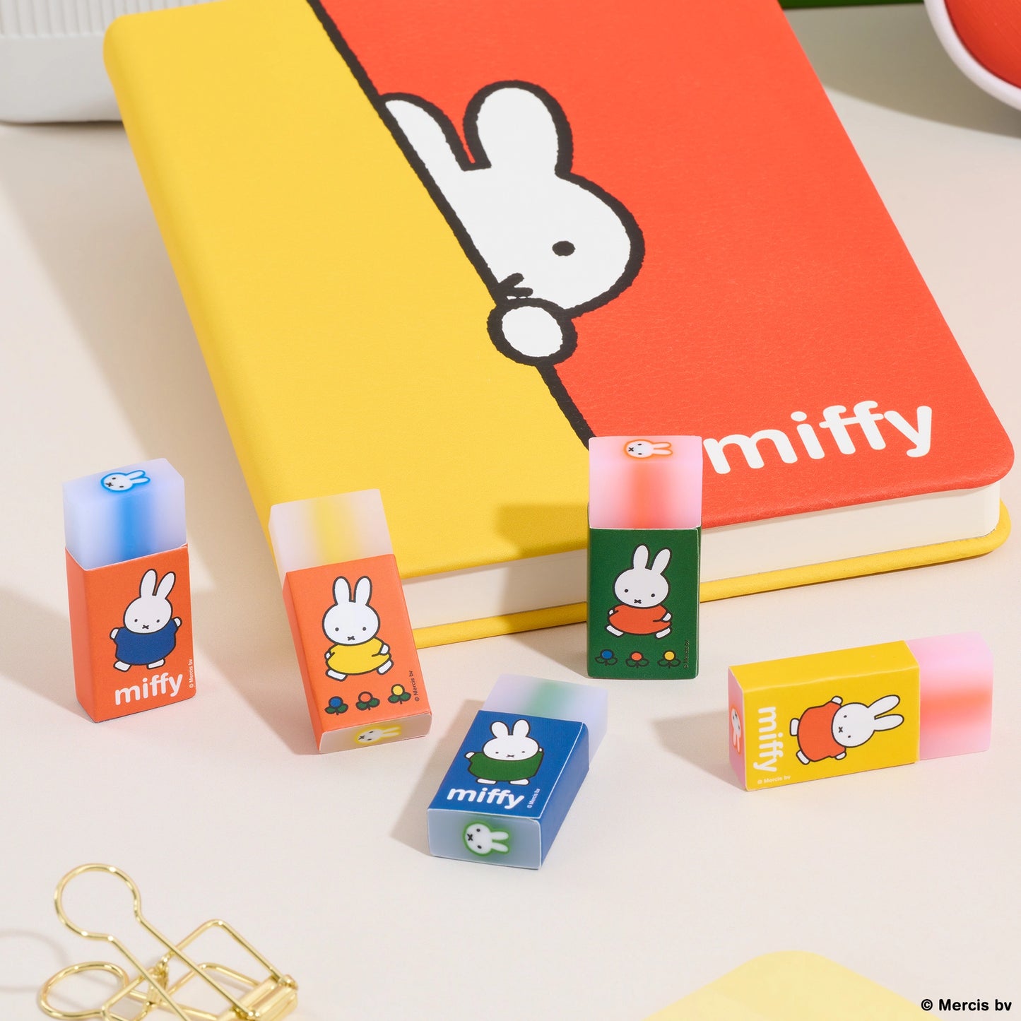 Block Miffy Eraser Set