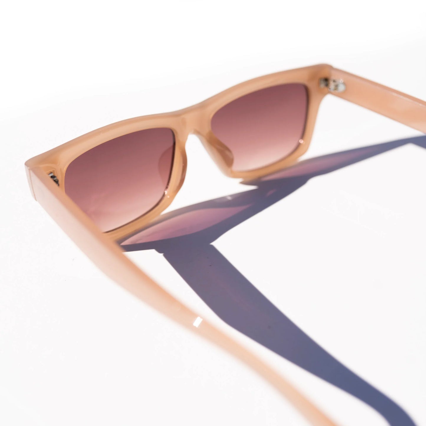 MIKO Eco: Riley Sunglasses in Sweet Miso