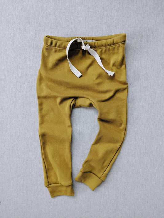 Organic Cotton Drawstring Leggings in Chartreuse