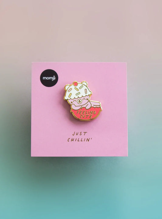 Momiji Feeling Cute Pin